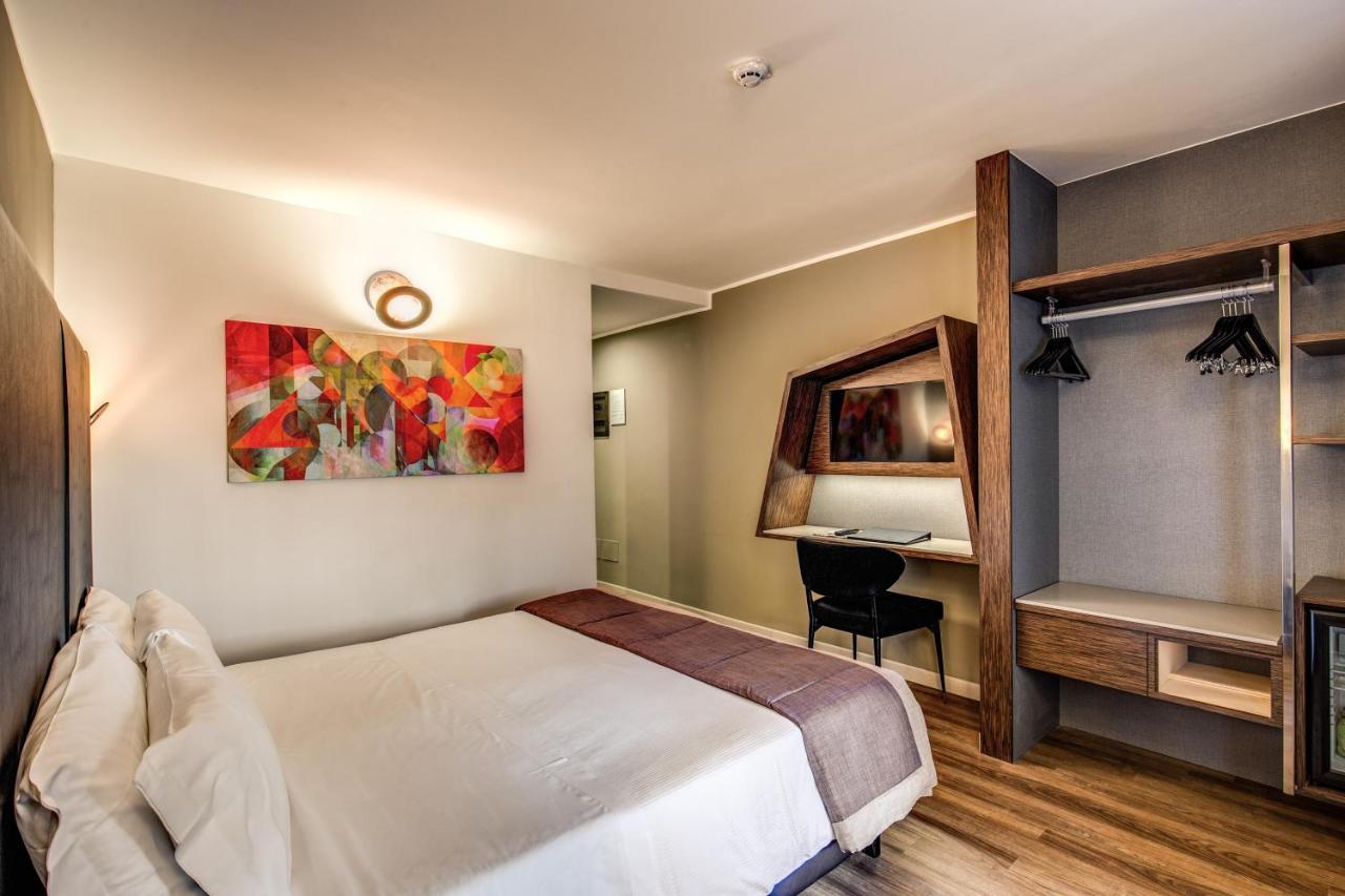 Al Manthia Hotel - Gruppo Trevi Hotels Řím Exteriér fotografie